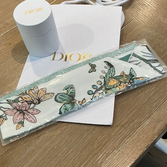 Dior green butterfly & floral twilly. Box & gift bag included.  GWP. - Picture 3 of 6